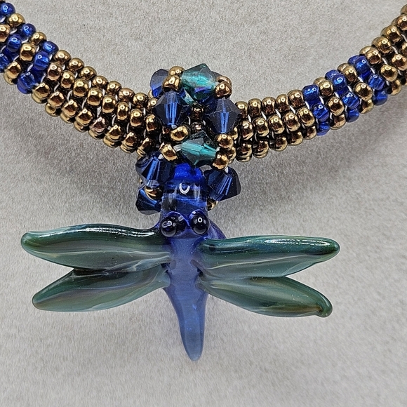 VINTAGE Handmade Glass Seed Bead Butterfly and Dragonfly Pendant Necklace Toggle - Picture 4 of 8